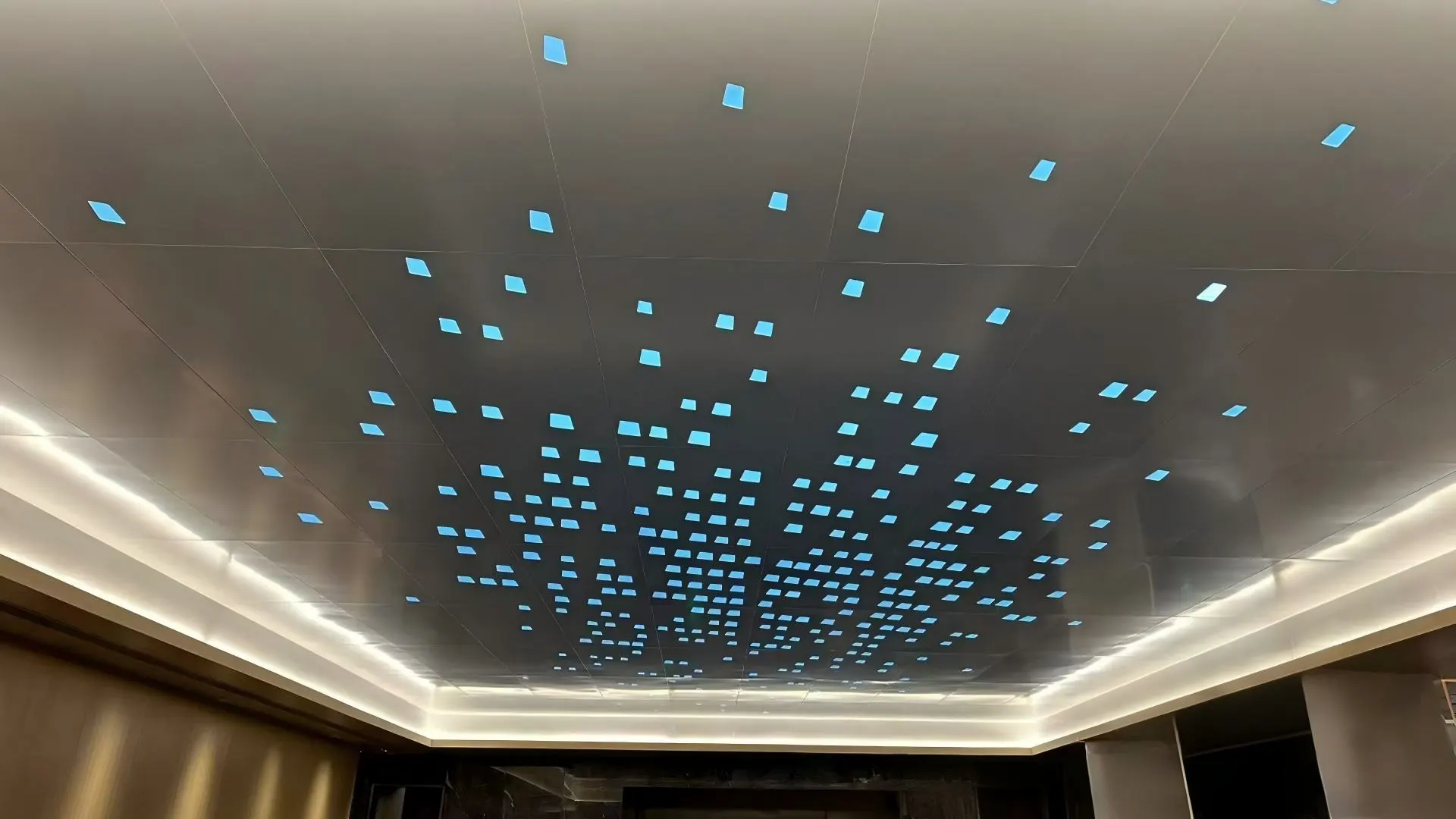 Artistic perforated aluminum ceiling, diamond punched aluminium ceiling panel
