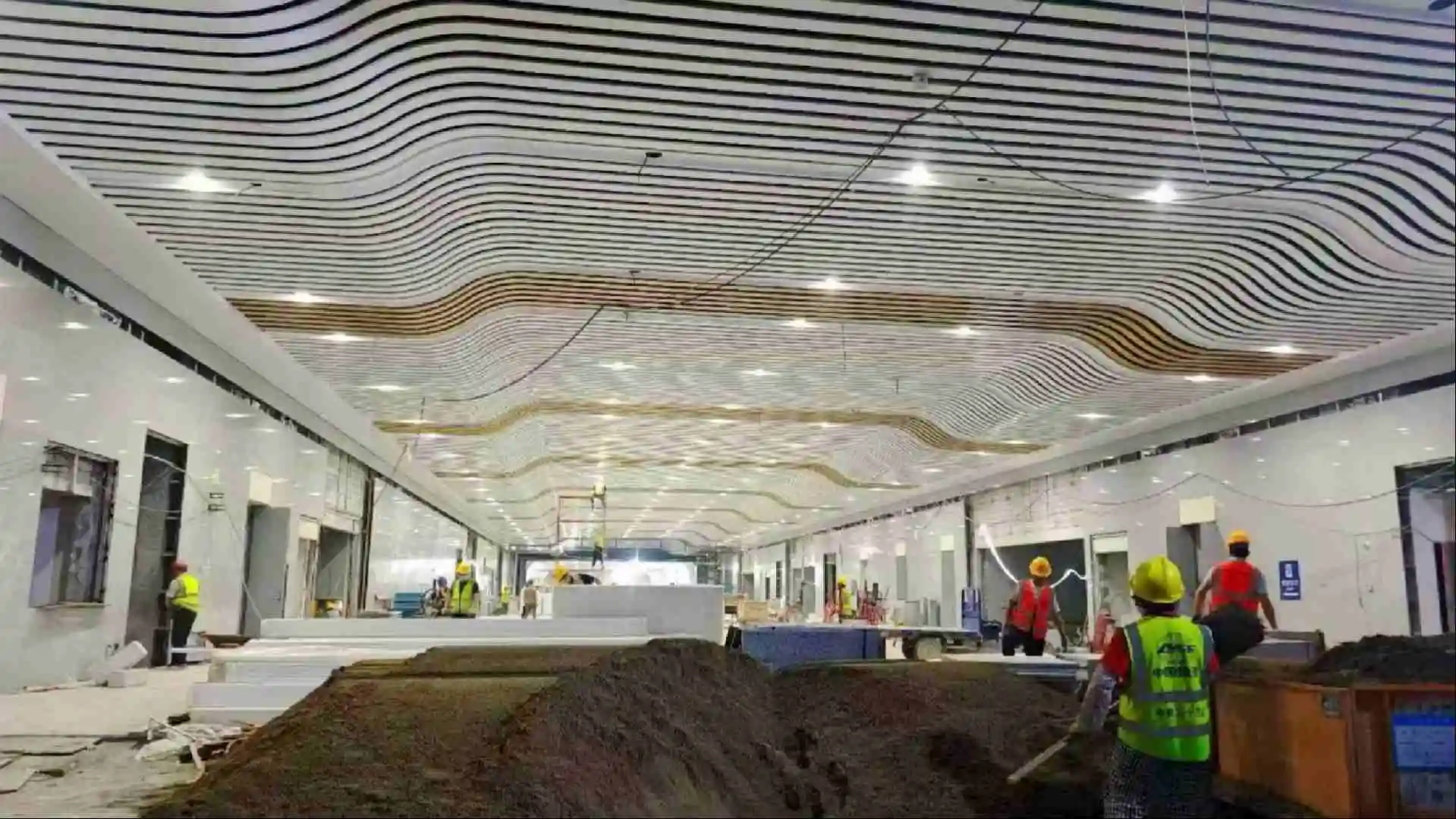 Custom curved aluminum square tube ceiling