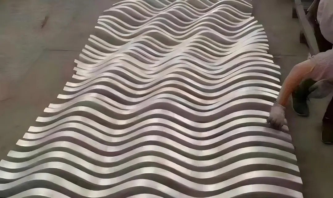  Curved Aluminum Square Tube