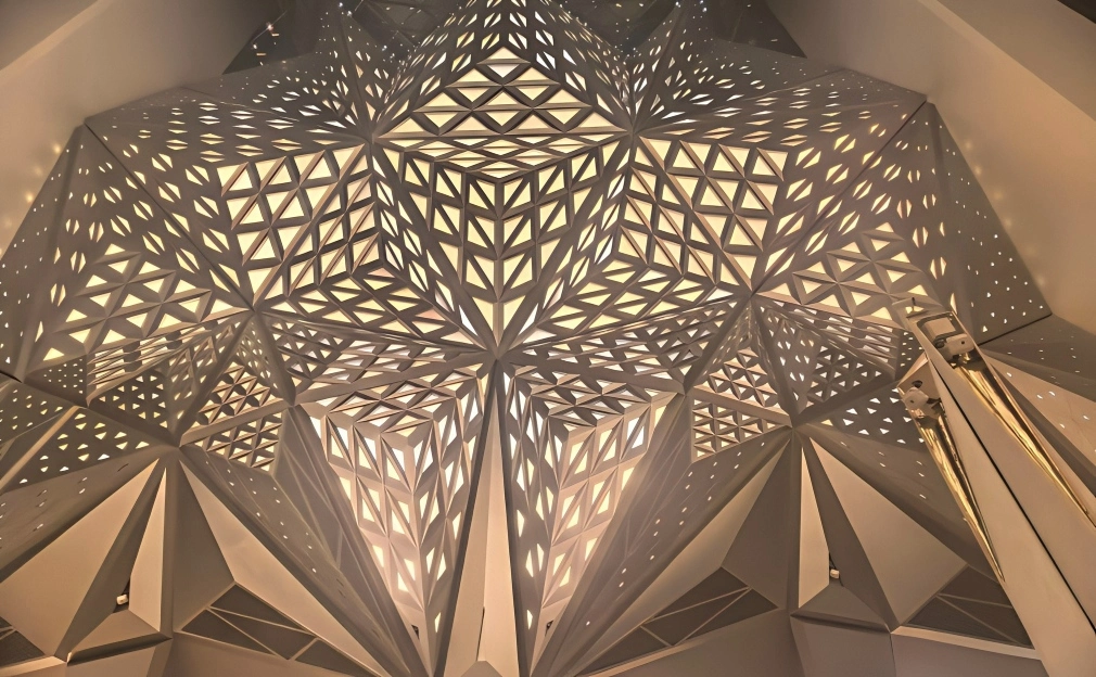 3D shaped aluminum panel wall