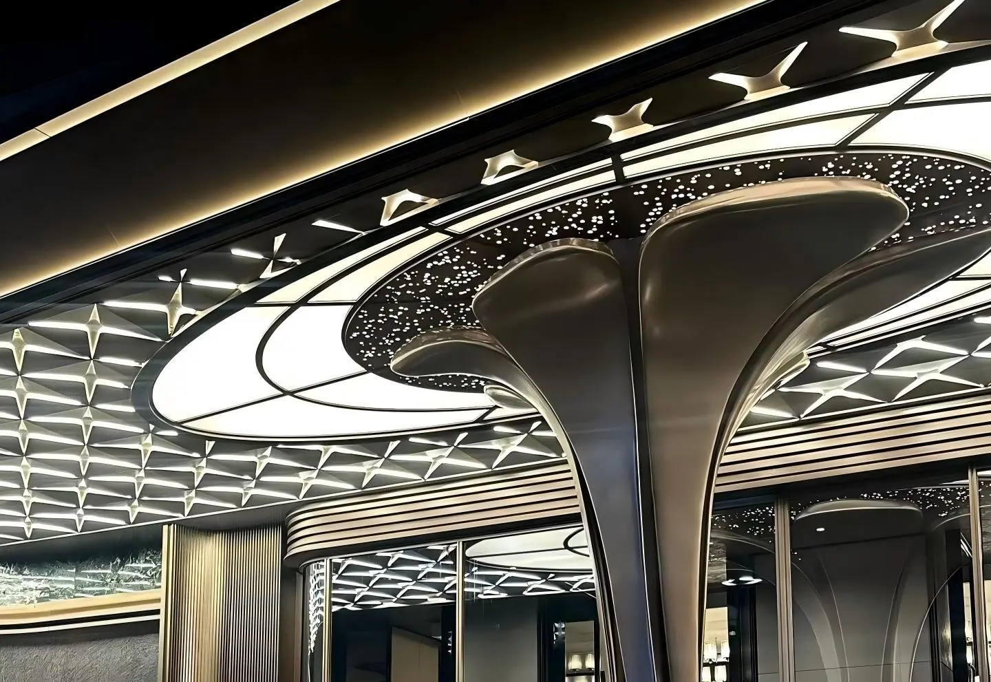 Custom decorative shaped aluminum ceiling panels for hotel lobby, 3D aesthetic effect