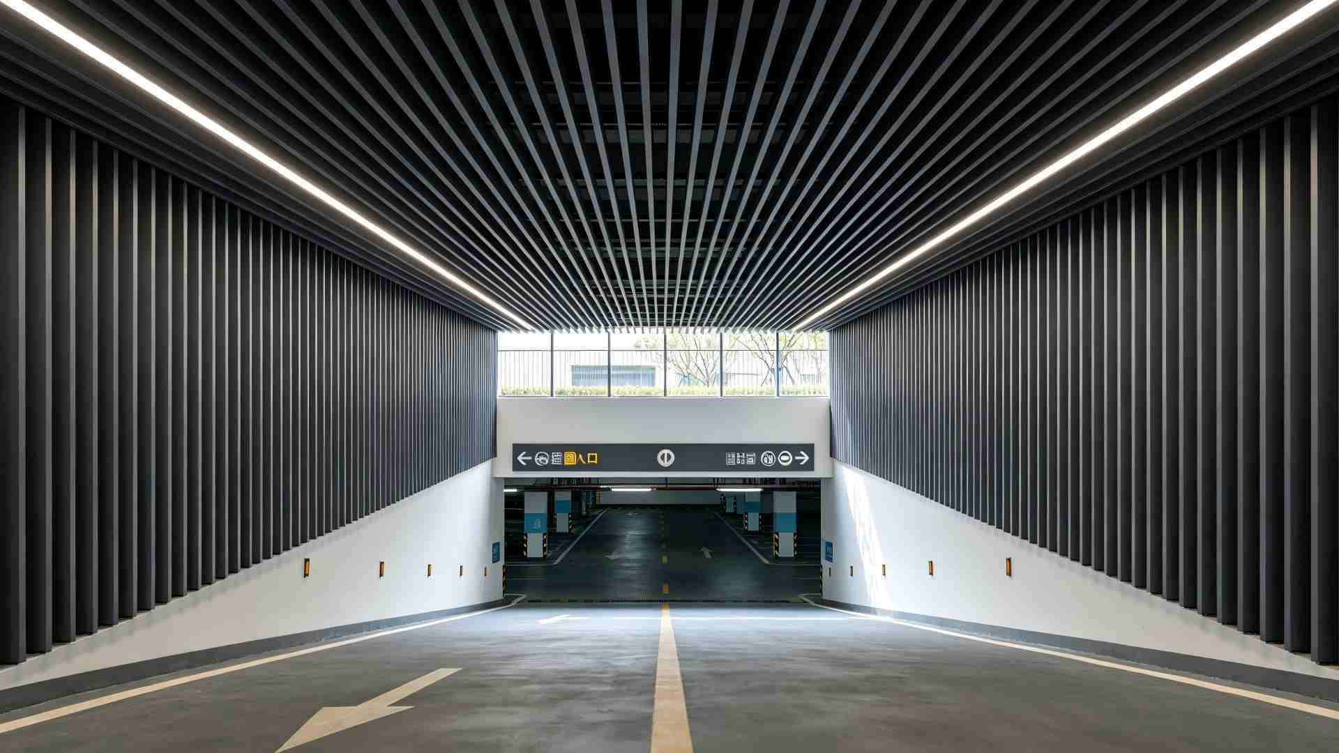 Powder Coated Aluminum Baffles: Coating Performance Comparison for Indoor and Outdoor Applications