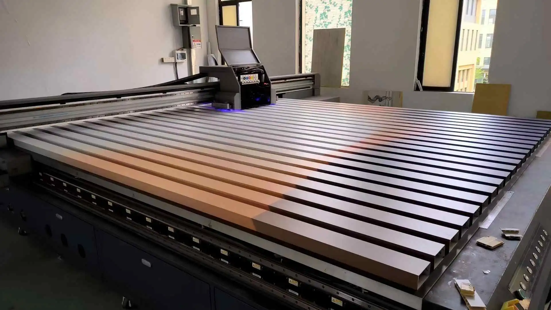 High-Definition UV Printed Aluminum Baffle Ceiling Series, Delivering Unlimited Custom Pattern Options for Commercial Design