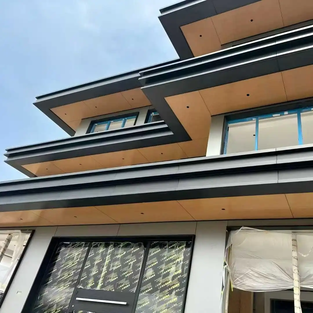 Villa Aluminum Decorative Trim